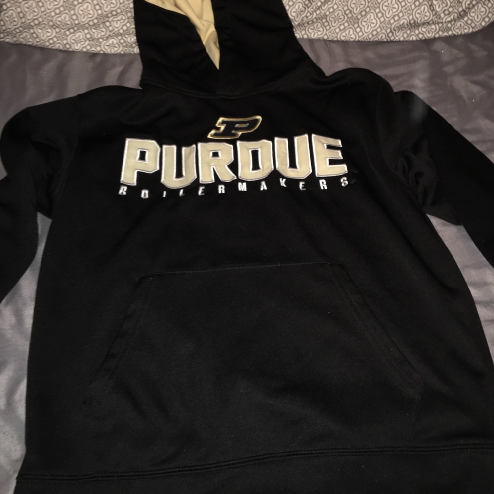 Bundle of college hoodies!!